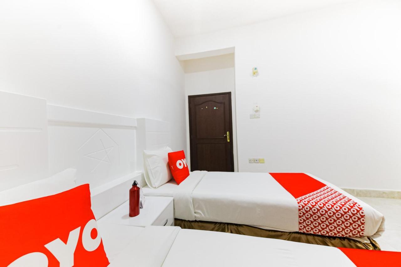 Oyo 105 Star House 05